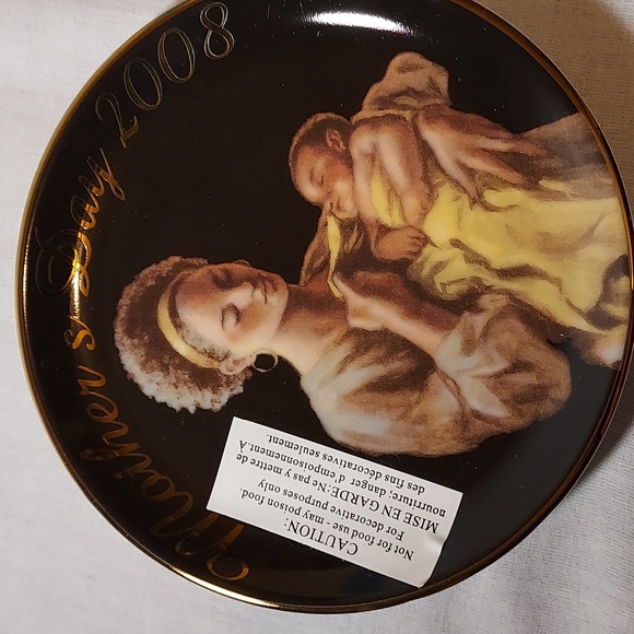 Vintage Avon 2008 Mother's Day Plate African American Design in Original Box - Picture 2 of 6